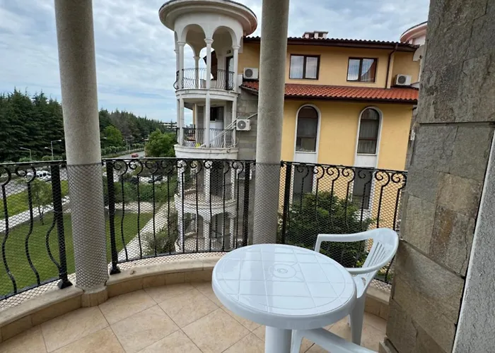 Vp Royal Sun Lägenhet Slăntjev Brjag